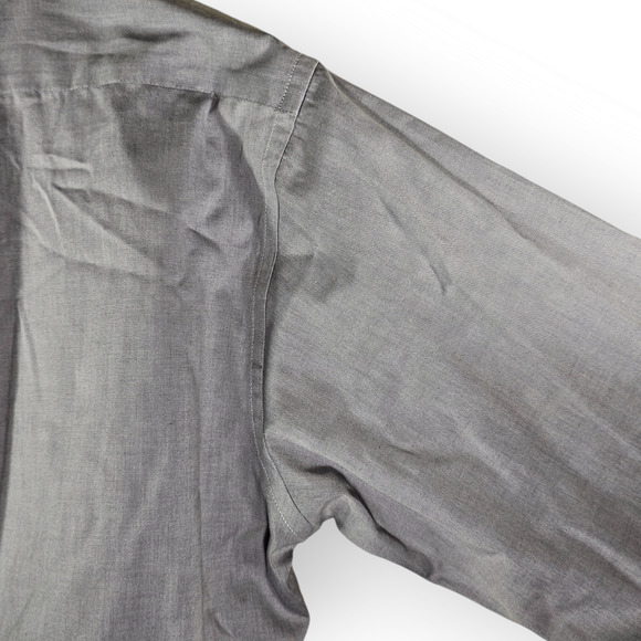 Van Heusen Grey Button-Down Long Sleeved Shirt 34/35 Wrinkle Free - Picture 12 of 12